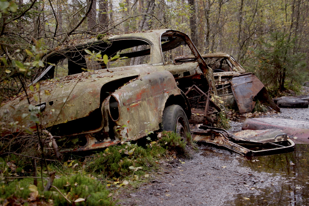 złom starych samochodów Szwecja