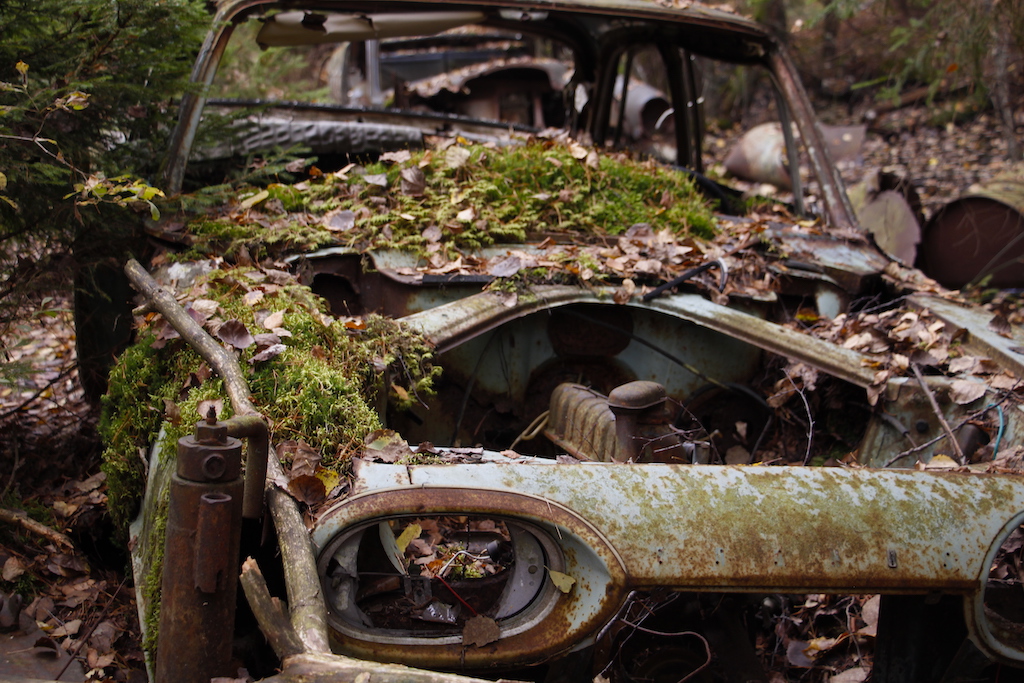 złom starych samochodów Szwecja